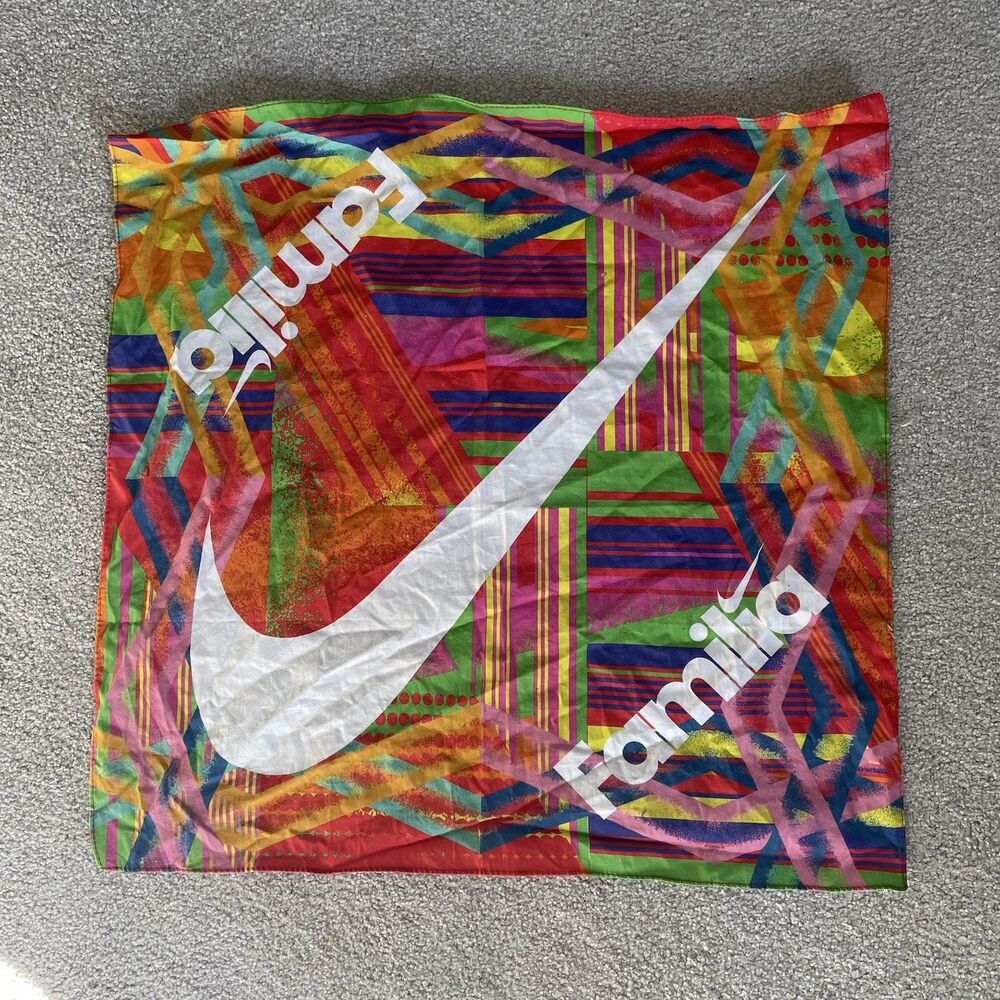 Nike Familia Bandana Limited-Edition Handkerchief Multicolored Latin America